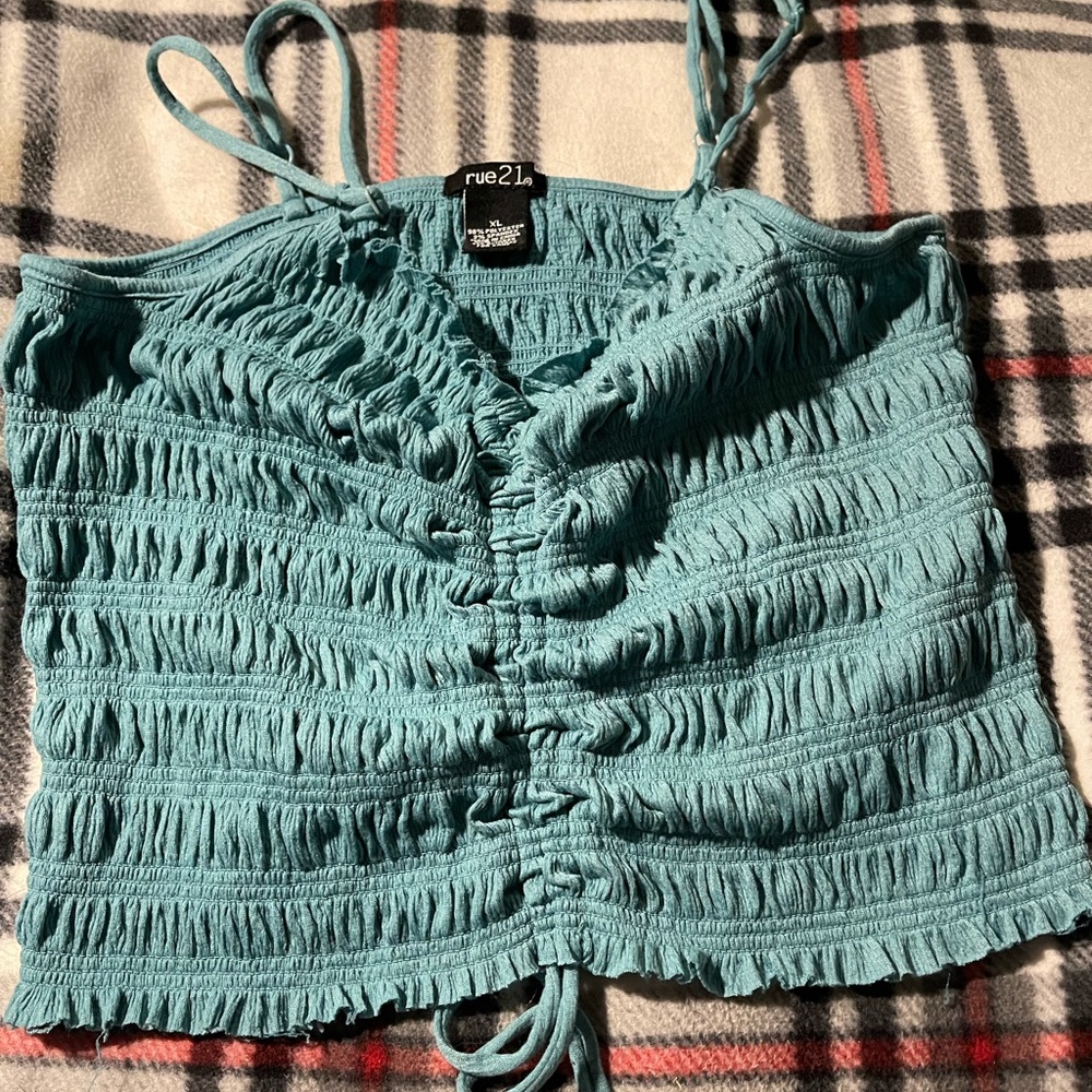 Blue cropped tank